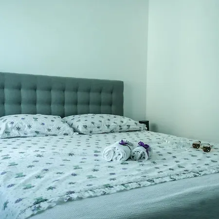 Blackpearl Apartment