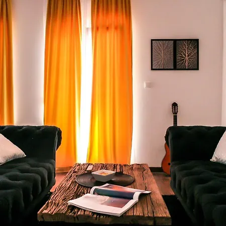 Blackpearl Apartment